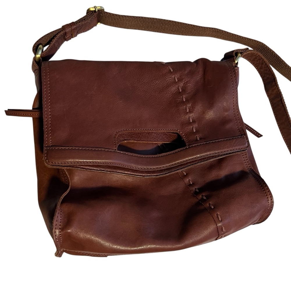 Lucky brand fold over crossbody bag soft leather whisky wash cognac whipstich